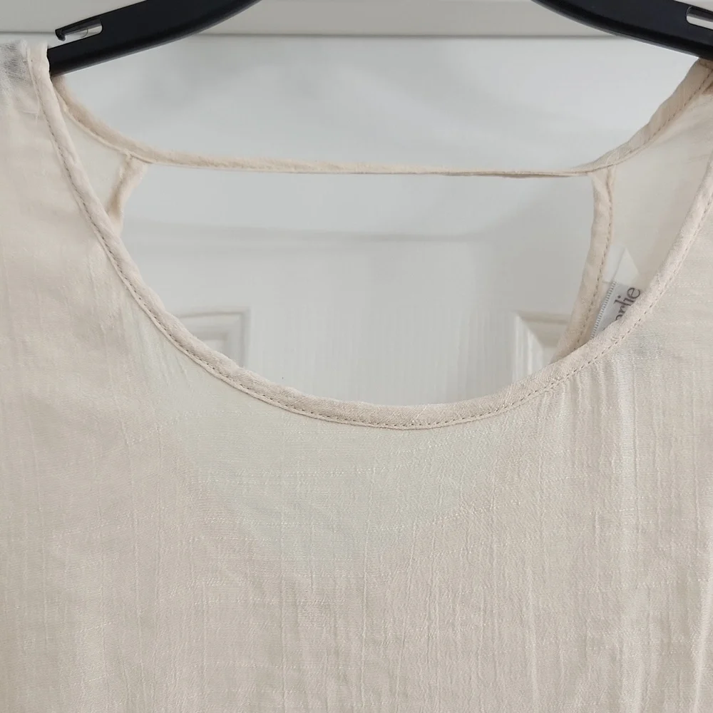 Cream Top - Picture 3 of 5